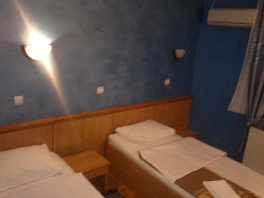 Guest Accommodation Kordun Novi Sad Chambre photo